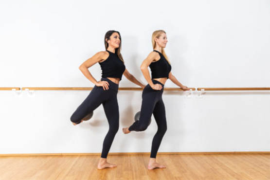 yoga_0005_justbarre-academy